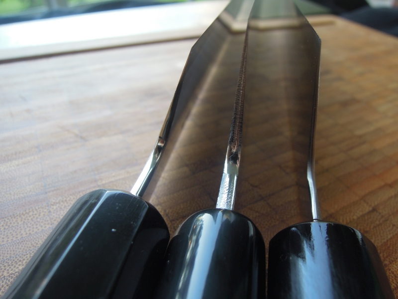 Yoshiaki Fujiwara Kato 240 Ho Gyuto "Workhorse" Review Kochmalscharf